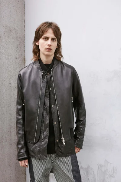 Look 12